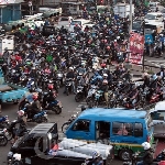 Kredit Motor Honda Bandung Tips Mengendarai Sepeda Motor di Jalanan Perkotaan
