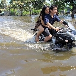 Kredit Motor Honda Bandung Motor Sport Injeksi, Hati-Hati Saat Trabas Banjir